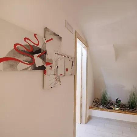 Legno By Houseinnaples *