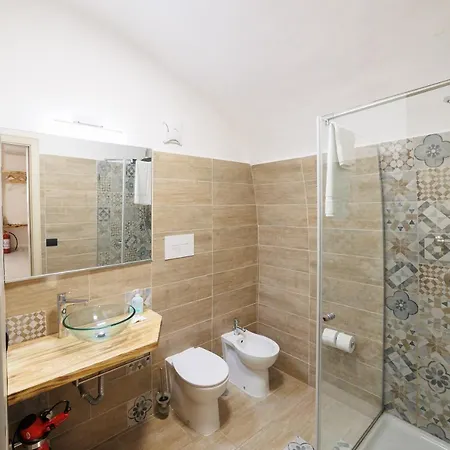 Legno By Houseinnaples * Napels