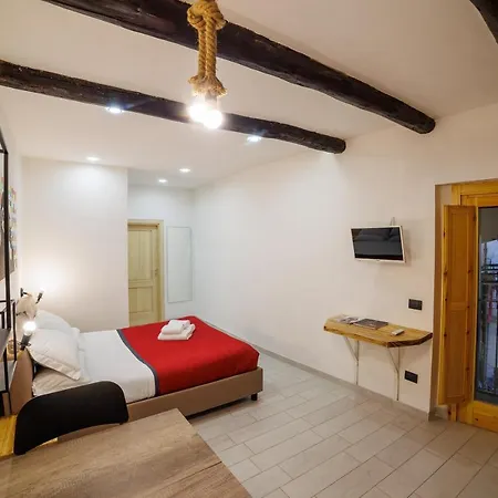 Legno By Houseinnaples *