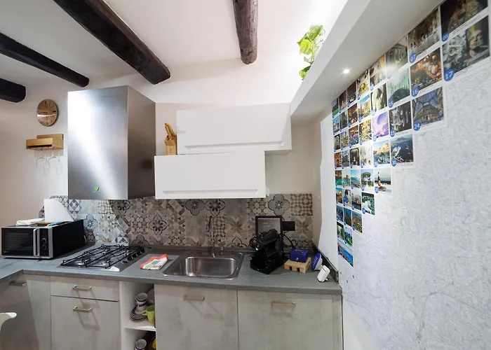 Legno By Houseinnaples * נאפולי