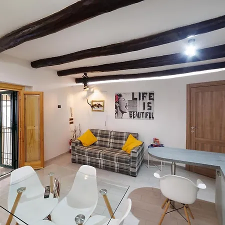Legno By Houseinnaples Apartamento Nápoles